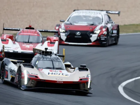 Auto Cadillac Hertz Team JOTA počas 24 hodín Le Mans 2025. 