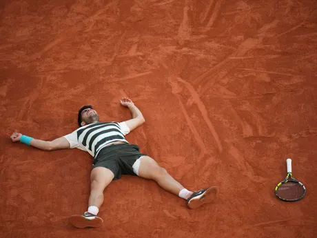 Carlos Alcaraz po víťazstve na Roland Garros 2025.