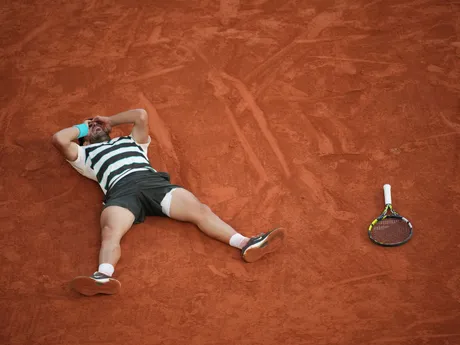Carlos Alcaraz po víťazstve na Roland Garros 2025.