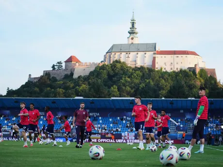 Anglickí futbalisti pred zápasom Anglicko - Nemecko v skupine B na EURO U21 2025.