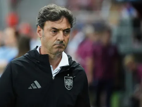 Santi Denia počas zápasu Španielsko - Anglicko vo štvrťfinále na EURO U21 2025 (ME vo futbale do 21 rokov).