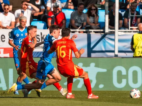 Momentka zo zápasu Slovensko - Španielsko v skupine A na EURO U21 2025 (ME vo futbale do 21 rokov 2025).