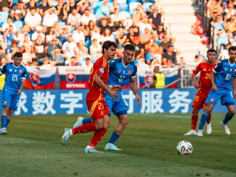 Momentka zo zápasu Slovensko - Španielsko v skupine A na EURO U21 2025 (ME vo futbale do 21 rokov 2025).