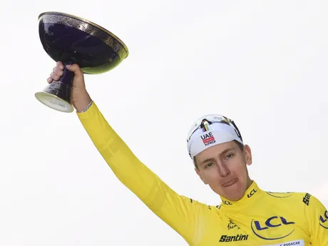 Tadej Pogačar sa stal celkovým víťazom Tour de France 2025