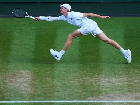 Jannik Sinner vo finále Wimbledonu 2025.