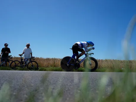 Edoardo Affini počas časovky v 5. etape Tour de France 2025