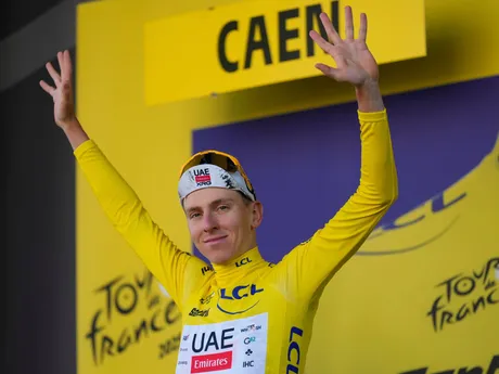 Tadej Pogačar v žltom drese po 5. etape Tour de France 2025