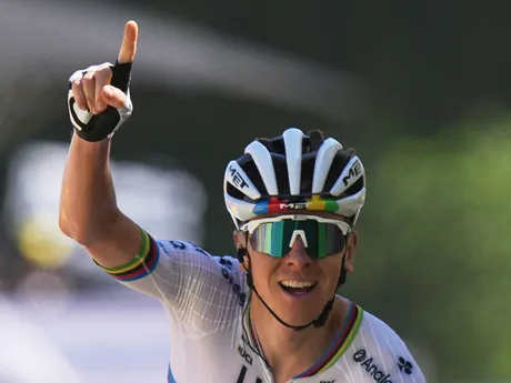 Tadej Pogačar vyhral 7. etapu Tour de France 2025