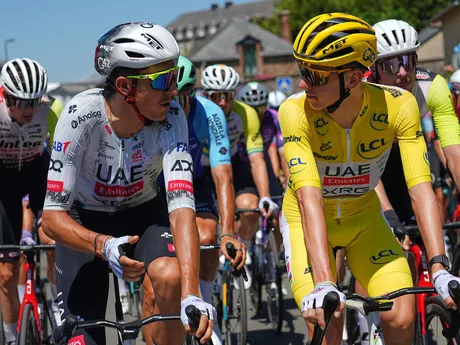 Momentka z 8. etapy na Tour de France 2025.