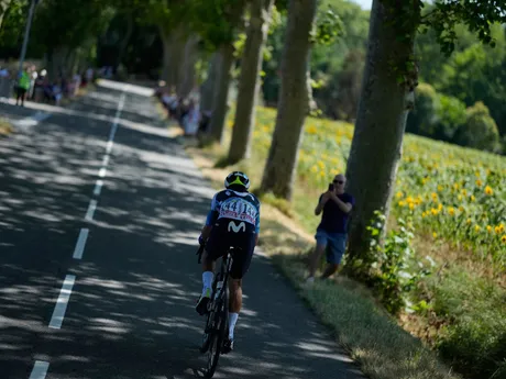 Momentka z 11. etapy na Tour de France 2025.