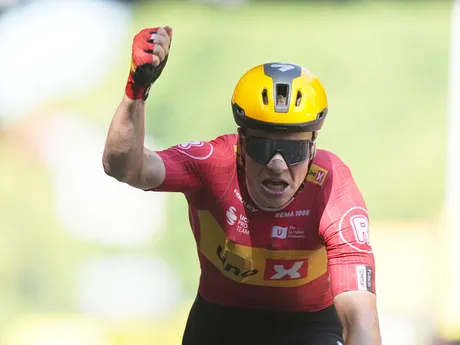 Jonas Abrahamsen vyhral 11. etapu na Tour de France 2025.