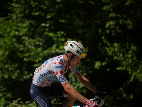 Lenny Martinez počas 12. etapy Tour de France 2025.