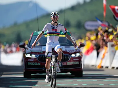 Tadej Pogačar počas 12. etapy Tour de France 2025.