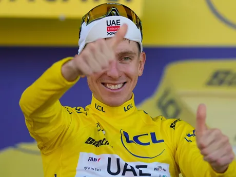 Tadej Pogačar počas 12. etapy Tour de France 2025.
