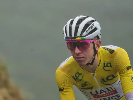 Tadej Pogacarpočas 14. etapy na Tour de France 2025.