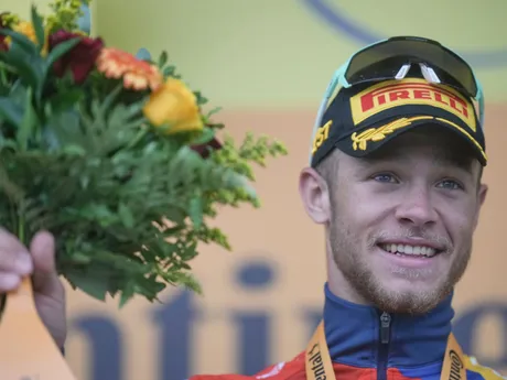 Jonathan Milan vyhral 17. etapu Tour de France 2025