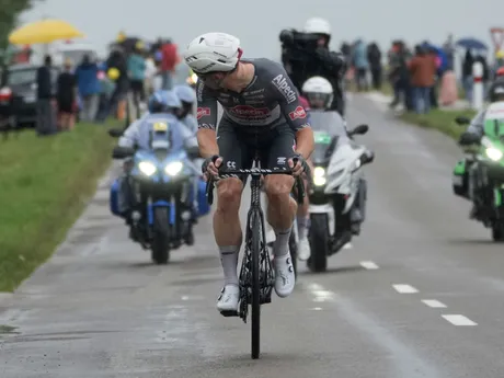 Kaden Groves vyhral 20. etapu TdF 2025