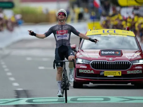 Kaden Groves vyhral 20. etapu TdF 2025