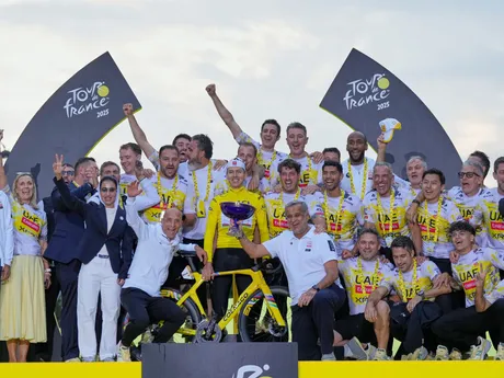 Tadej Pogačar sa stal celkovým víťazom Tour de France 2025