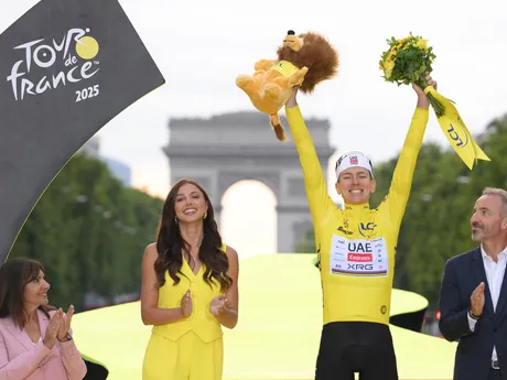 Tadej Pogačar sa stal celkovým víťazom Tour de France 2025