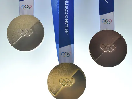 Medaily na ZOH a PH 2026 v Taliansku. 