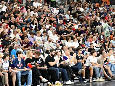 Diváci v stretnutí Slovensko - Švajčiarsko.