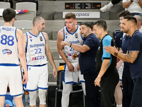 Timotej Malovec, Dalibor Hlivak, Samuel Kincel a tréner Oliver Vidin.