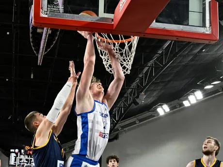 vpravo Tomáš Pavelka (Slovensko) a ľavo Oleksandr Lypovyj (Ukrajina) 