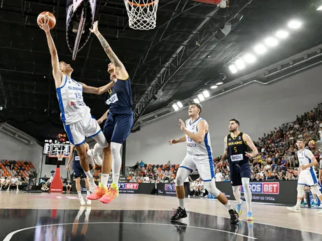 zľava Peter Kovačík (Slovensko) a Viačeslav Bobrov (Ukrajina)