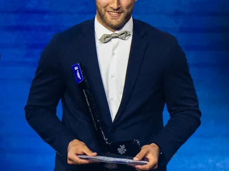 Samuel Hlavaj získal ocenenie v kategórii Najlepší brankár (Cena Vladimíra Dzurillu) počas slávnostného galavečera