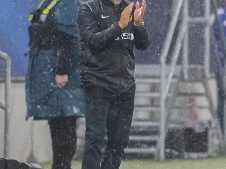 Na snímke tréner futbalistov YB Bern Giorgio Contini v prvom zápase play-off Európskej ligy UEFA 2025/26 ŠK Slovan Bratislava - BSC Young Boys.