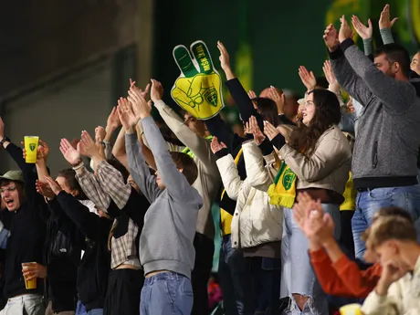 Na snímke fanúšikovia Žiliny v zápase 5. kola futbalovej Niké ligy medzi MŠK Žilina - FK Železiarne Podbrezová.