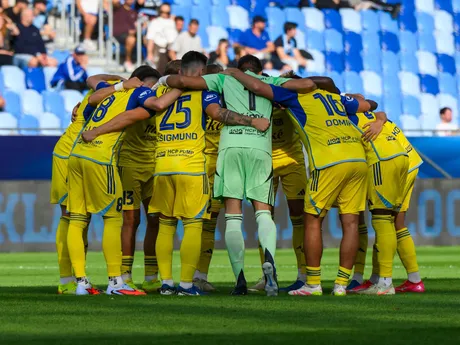 Tím Košíc počas zápasu 6. kola Niké ligy ŠK Slovan Bratislava - FC Košice.