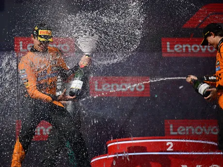 Lando Norris vyhral Veľkú cenu Maďarska 2025