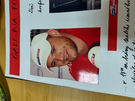 Fotografie v kronike Arény Mariána Gáboríka (MG Rink). 