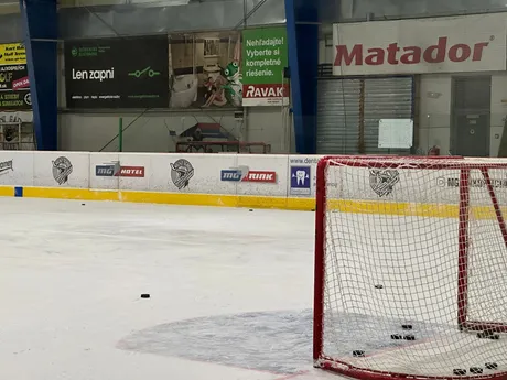 Ľadová plocha v Aréne Mariána Gáboríka (MG Rink).