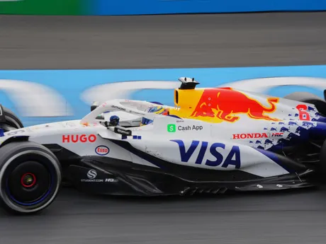 Isack Hadjar počas Veľkej ceny Holandska 2025. 