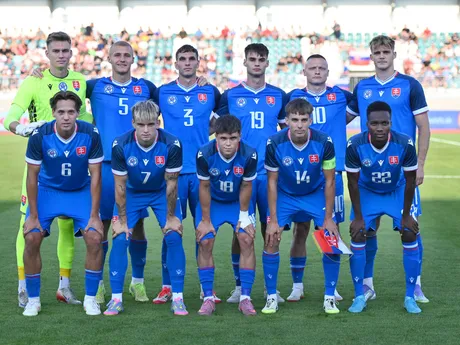 Základná jedenástka reprezentácie Slovenska U21 pred kvalifikačným zápasom na ME 2027 hráčov do 21 rokov D-skupiny Slovensko - Andorra