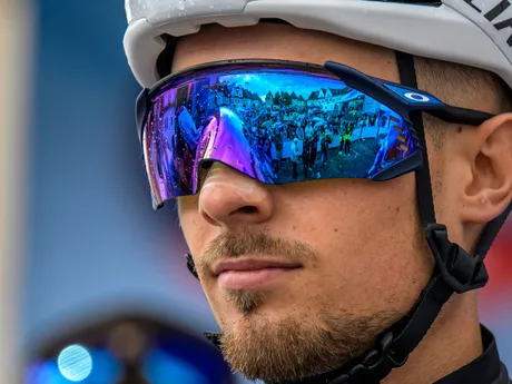 Na snímke slovenský pretekár Martin Svrček (Soudal Quick-Step) reaguje pred štartom 1. etapy 69. ročníka medzinárodných cyklistických pretekov Okolo Slovenska.