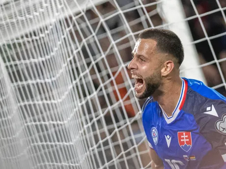 Dávid Hancko sa raduje z gólu v úvodnom kvalifikačnom zápase na MS 2026 A-skupiny Slovensko - Nemecko