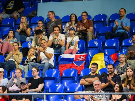 Diváci počas štvorhry Lukáš Klein, Miloš Karol - Nicolás Barrientos, Cristian Rodríguez v rámci stretnutia I. svetovej skupiny Davisovho pohára Slovensko - Kolumbia