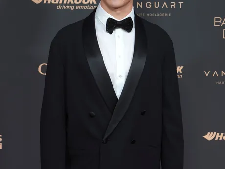 Kenan Yıldiz počas galavečera Zlatá lopta 2025