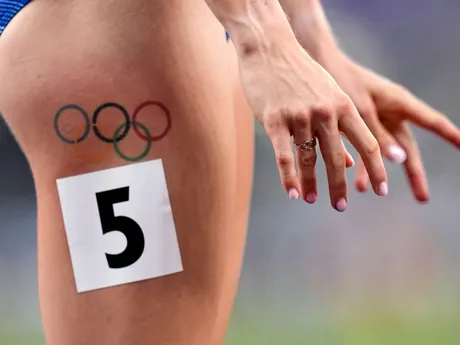 Emma Zapletalová v prvom semifinálovom behu na 400 m cez prekážky na MS v atletike 2025.