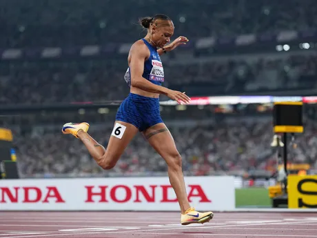 Gianna Woodruffová v prvom semifinálovom behu na 400 m cez prekážky na MS v atletike 2025.