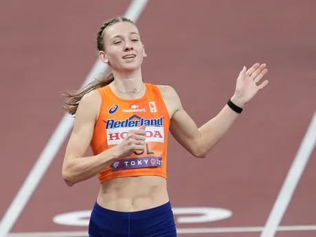 Femke Bolová po postupe do finále v behu na 400 m cez prekážky na MS v atletike 2025.