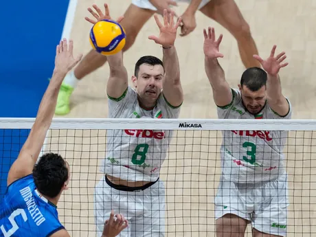 Fotka zo zápasu Taliansko - Bulharsko vo finále na MS vo volejbale 2025.