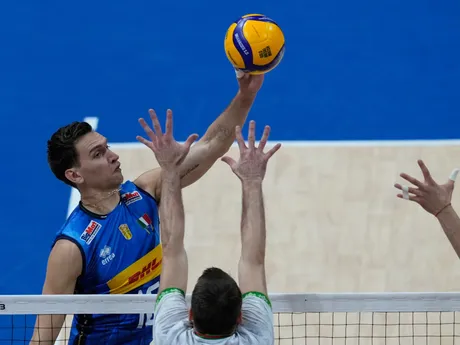 Fotka zo zápasu Taliansko - Bulharsko vo finále na MS vo volejbale 2025.