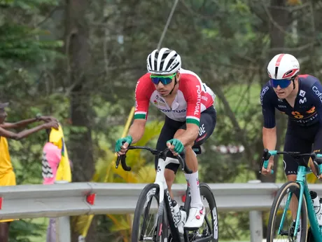 Portugalčan Ivo Oliveira počas individuálnych pretekov mužov na MS v cestnej cyklistike v Kigali.