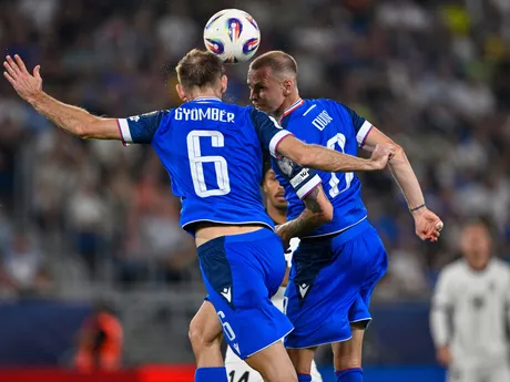 Norbert Gyomber a Ondrej Duda v zápase  Slovensko - Nemecko (Kvalifikácia MS 2026)