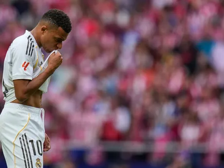 Sklamaný Kylian Mbappé po prehre Realu Madrid s Atléticom Madrid.